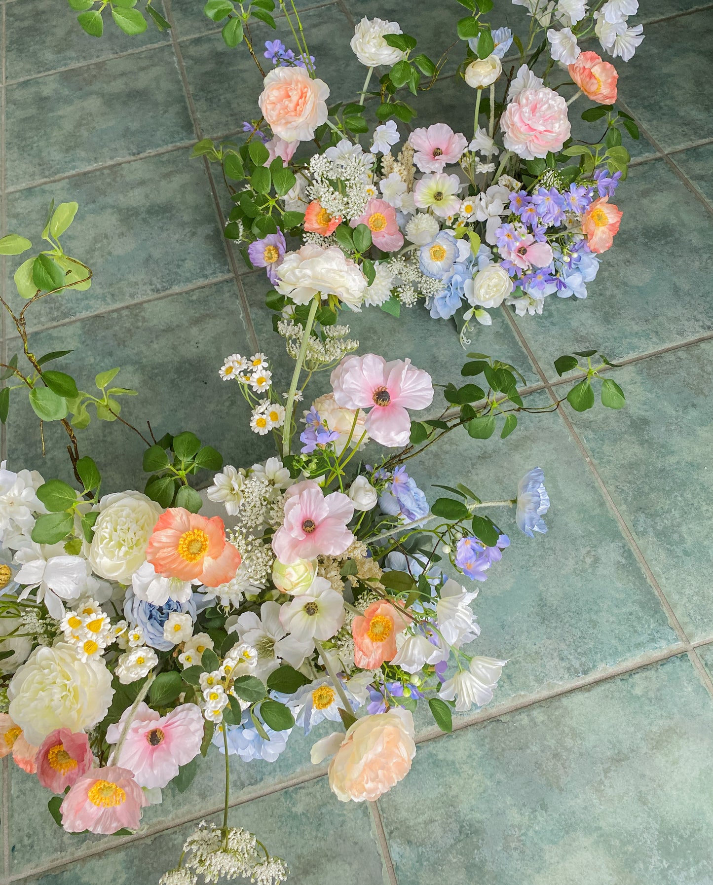 Ground and Aisle Arrangements